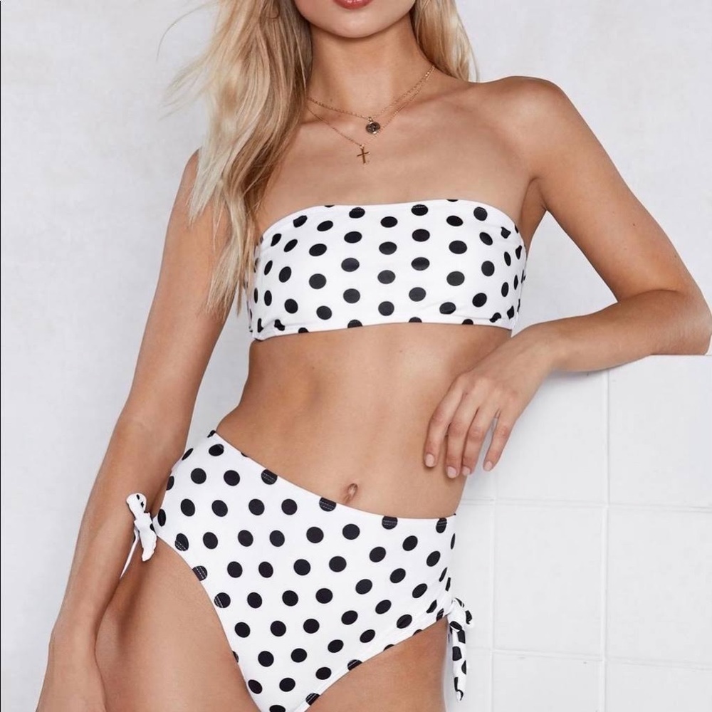 New Set Nasty Gal Polka Dot Strapless Bikini Swim Top White Black High waisted
